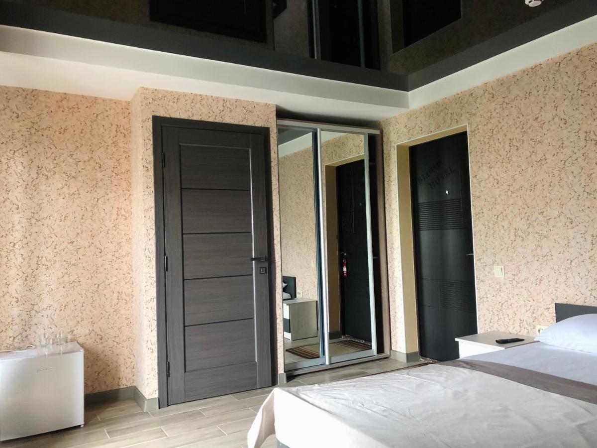 Bloom Отель Jarkov Exterior foto